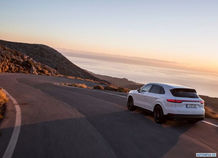 2018 Porsche Cayenne - фотография 143 из 242