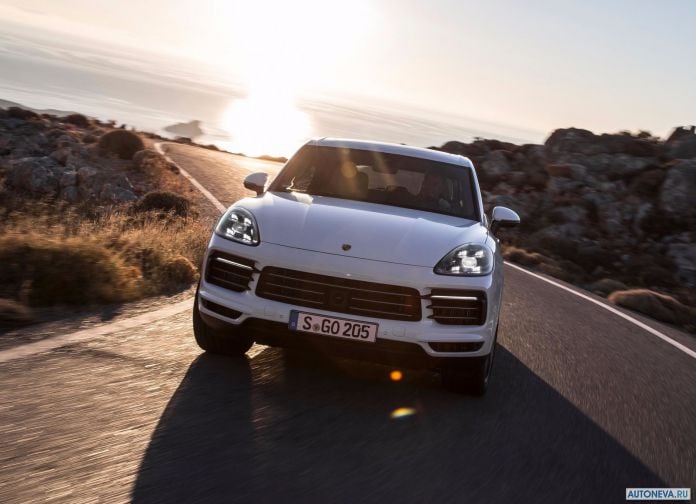 2018 Porsche Cayenne - фотография 165 из 242
