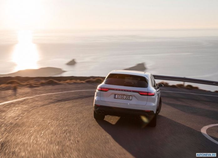 2018 Porsche Cayenne - фотография 172 из 242
