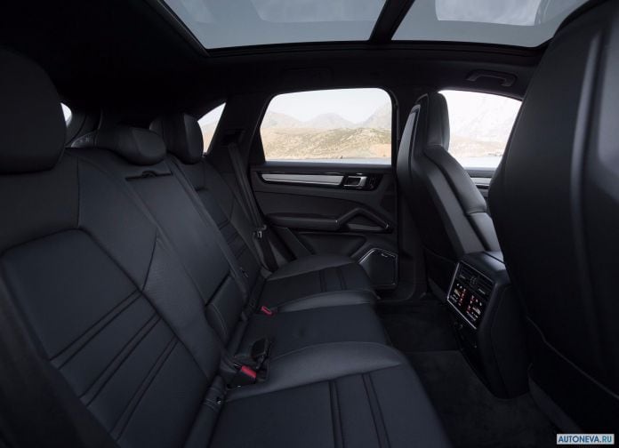 2018 Porsche Cayenne - фотография 188 из 242