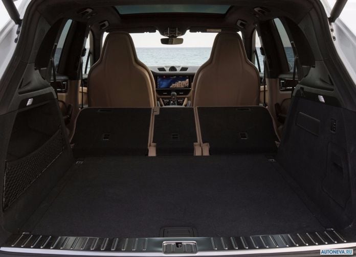 2018 Porsche Cayenne - фотография 210 из 242