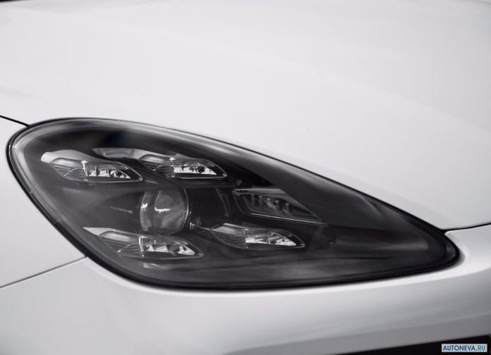 2018 Porsche Cayenne - фотография 215 из 242