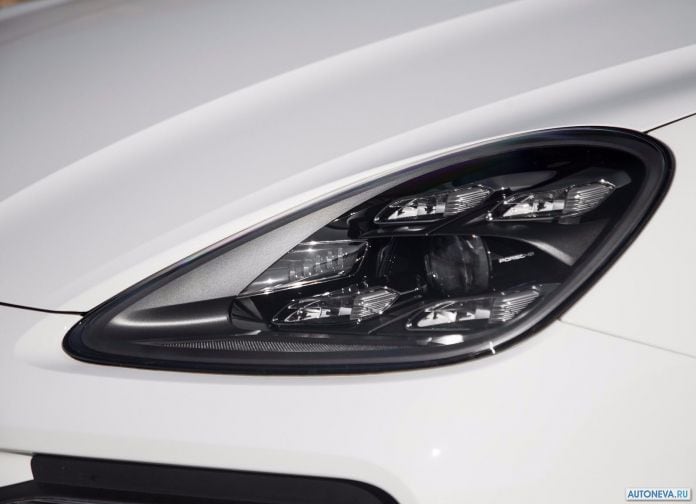 2018 Porsche Cayenne - фотография 217 из 242