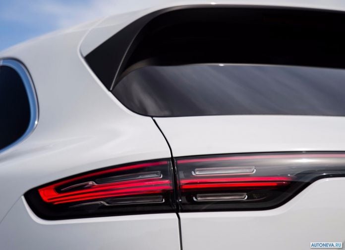 2018 Porsche Cayenne - фотография 220 из 242