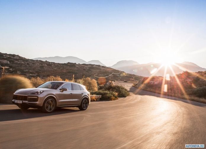 2018 Porsche Cayenne Turbo - фотография 25 из 204