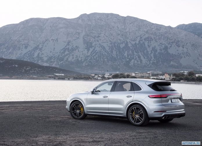 2018 Porsche Cayenne Turbo - фотография 72 из 204