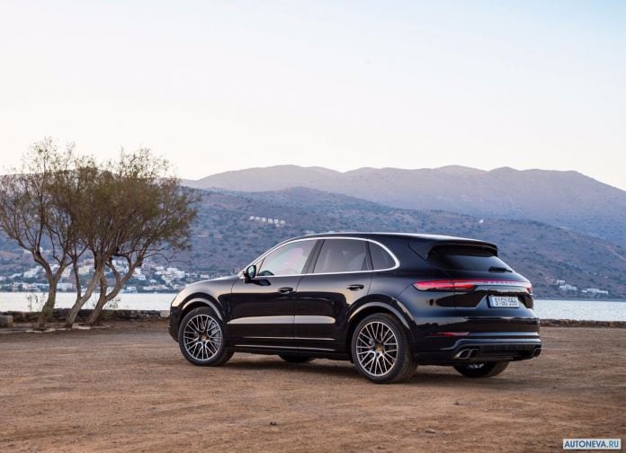 2018 Porsche Cayenne Turbo - фотография 86 из 204