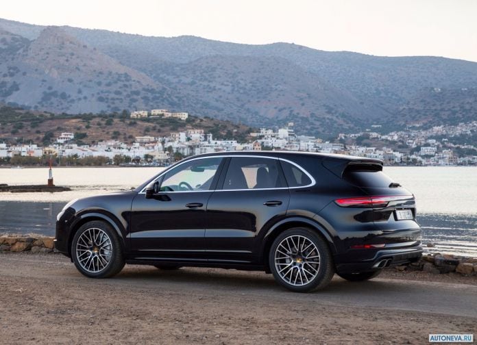 2018 Porsche Cayenne Turbo - фотография 87 из 204