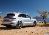 porsche_2018_cayenne_turbo_090.jpg