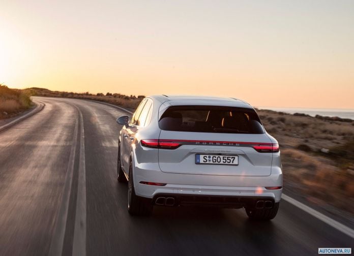 2018 Porsche Cayenne Turbo - фотография 101 из 204