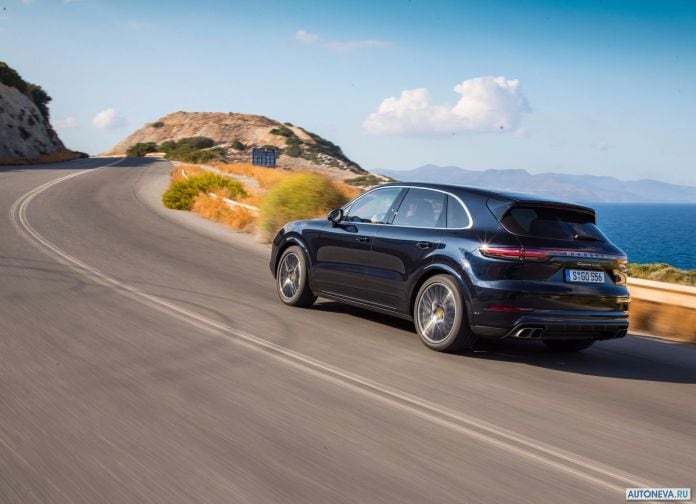 2018 Porsche Cayenne Turbo - фотография 115 из 204