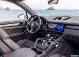 porsche_2018_cayenne_turbo_130.jpg