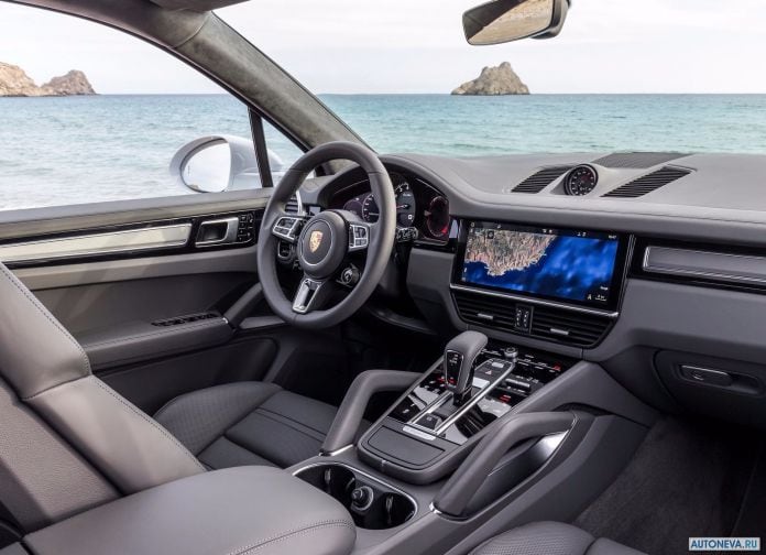 2018 Porsche Cayenne Turbo - фотография 130 из 204
