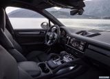 porsche_2018_cayenne_turbo_132.jpg