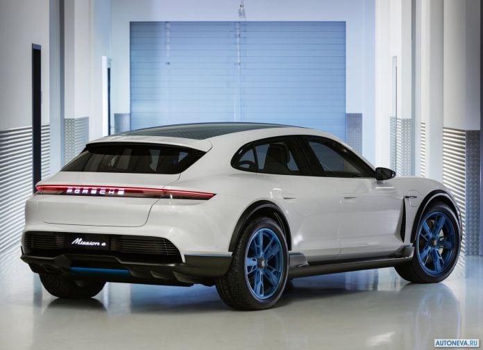 2018 Porsche Mission-e Cross Turismo Concept - фотография 15 из 43