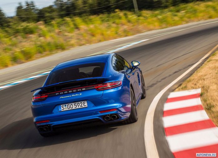 2018 Porsche Panamera Turbo S E-hybrid - фотография 46 из 81