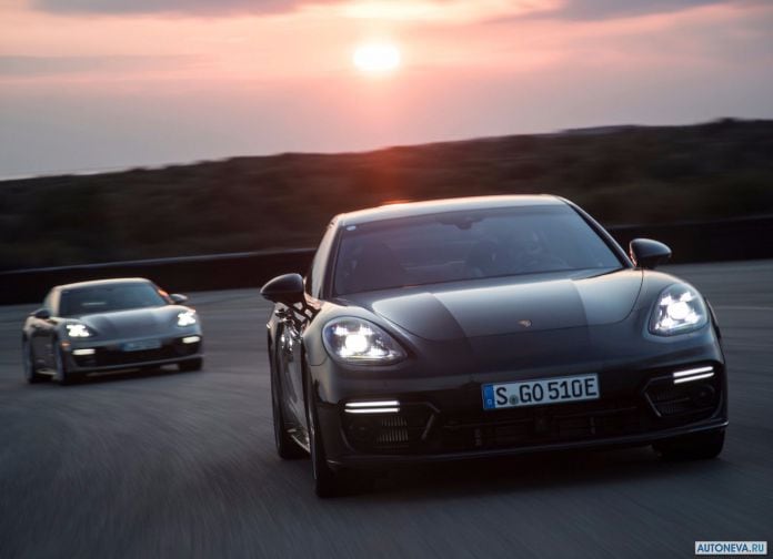 2018 Porsche Panamera Turbo S E-hybrid - фотография 61 из 81