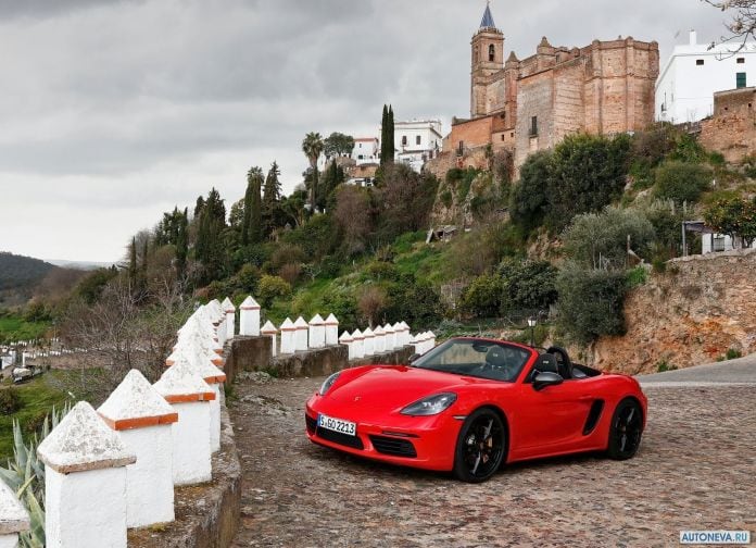 2019 Porsche 718 Boxster T - фотография 4 из 51