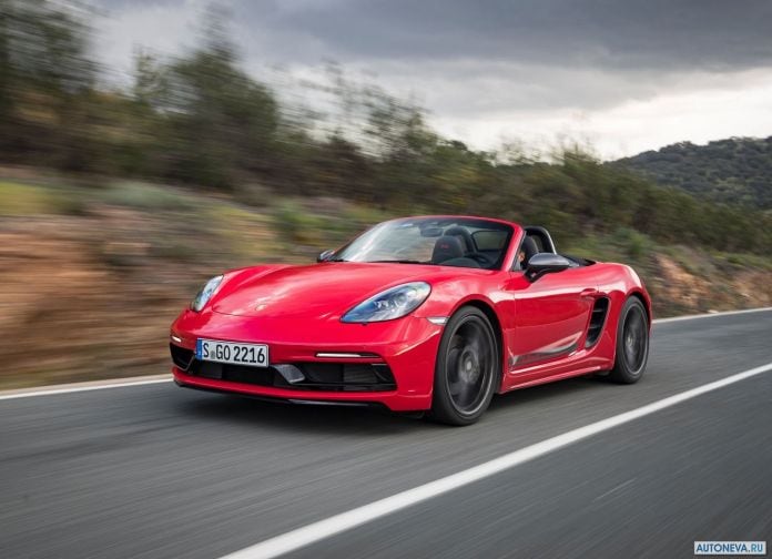 2019 Porsche 718 Boxster T - фотография 12 из 51