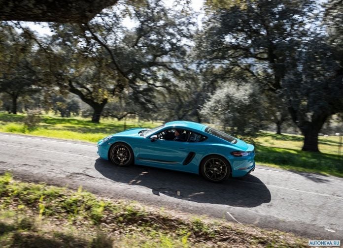 2019 Porsche 718 Cayman T - фотография 24 из 66