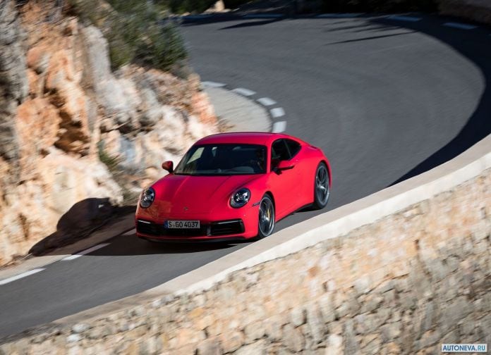 2019 Porsche 911 Carrera 4S - фотография 46 из 254