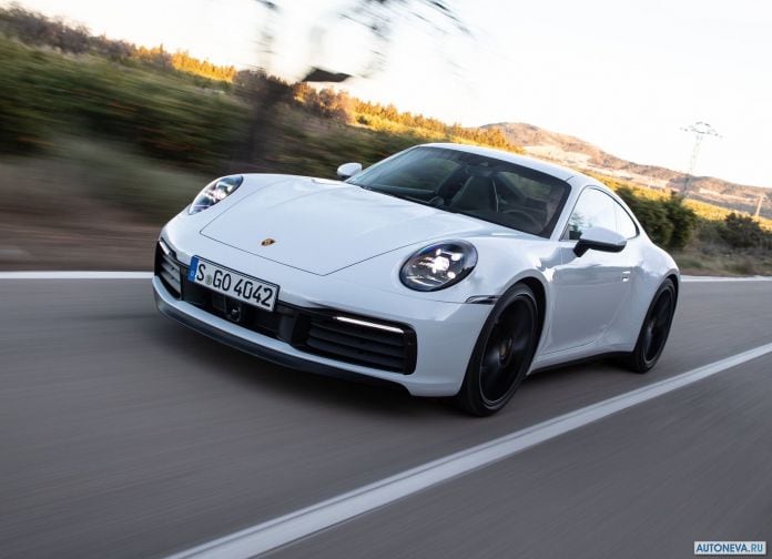 2019 Porsche 911 Carrera 4S - фотография 52 из 254