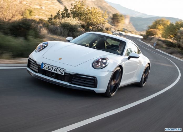 2019 Porsche 911 Carrera 4S - фотография 53 из 254