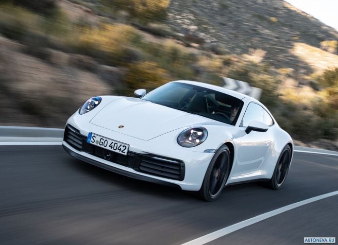 2019 Porsche 911 Carrera 4S - фотография 54 из 254