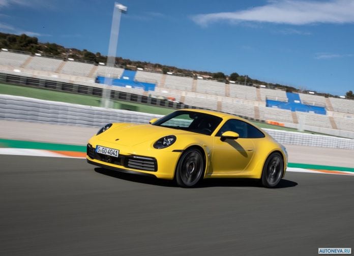 2019 Porsche 911 Carrera 4S - фотография 65 из 254