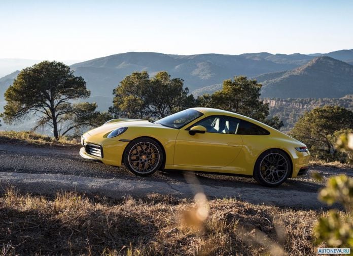 2019 Porsche 911 Carrera 4S - фотография 78 из 254