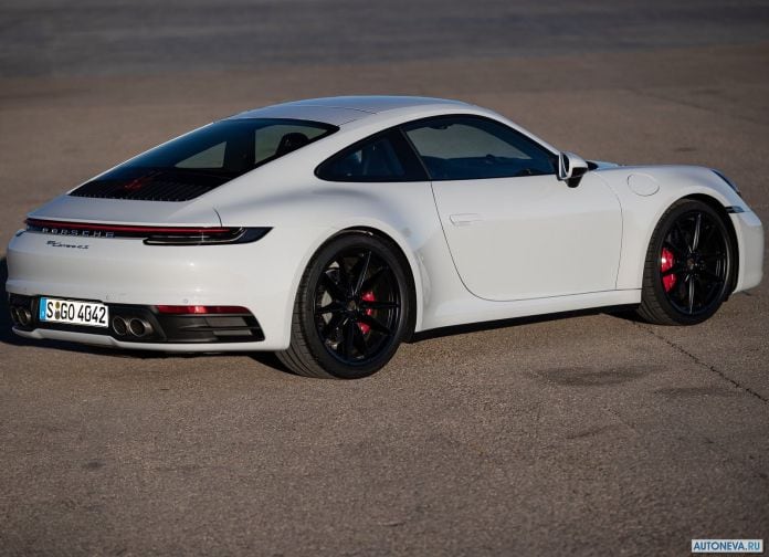 2019 Porsche 911 Carrera 4S - фотография 92 из 254