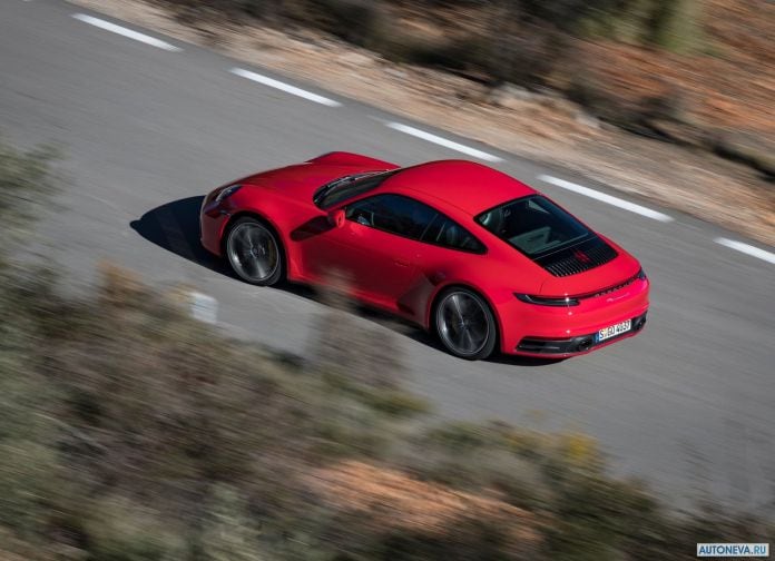 2019 Porsche 911 Carrera 4S - фотография 101 из 254