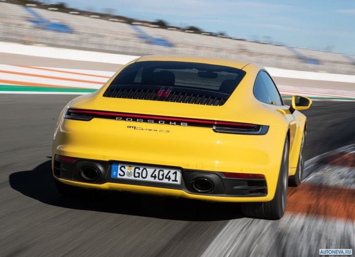 2019 Porsche 911 Carrera 4S - фотография 111 из 254