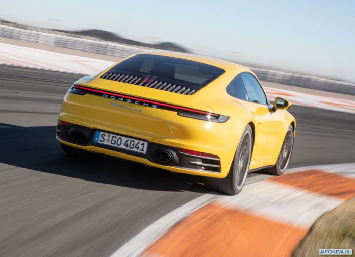 2019 Porsche 911 Carrera 4S - фотография 112 из 254