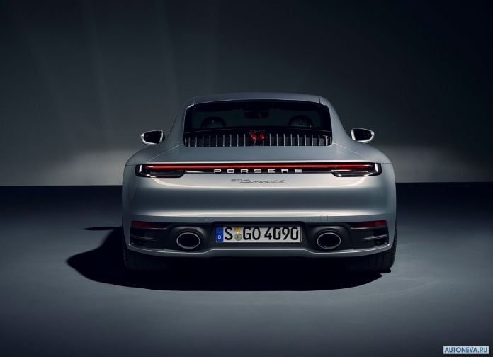 2019 Porsche 911 Carrera 4S - фотография 158 из 254