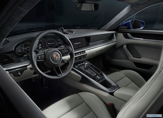 2019 Porsche 911 Carrera 4S - фотография 170 из 254