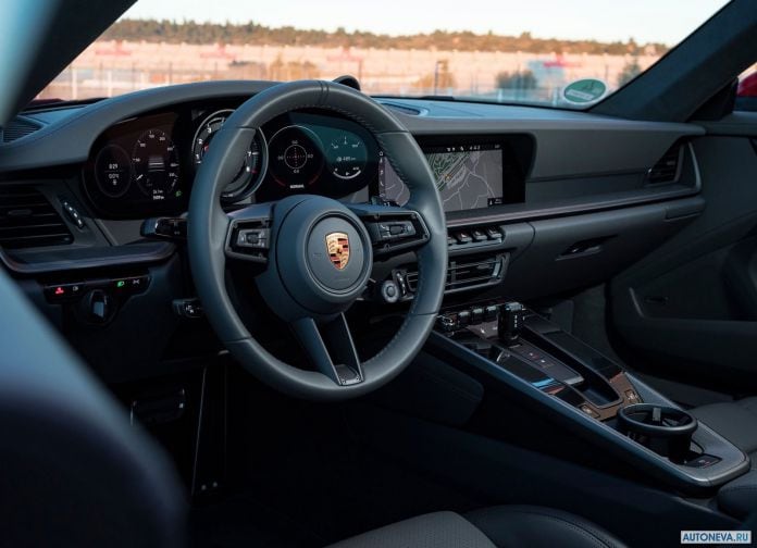 2019 Porsche 911 Carrera 4S - фотография 172 из 254