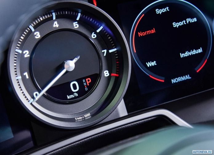 2019 Porsche 911 Carrera 4S - фотография 184 из 254