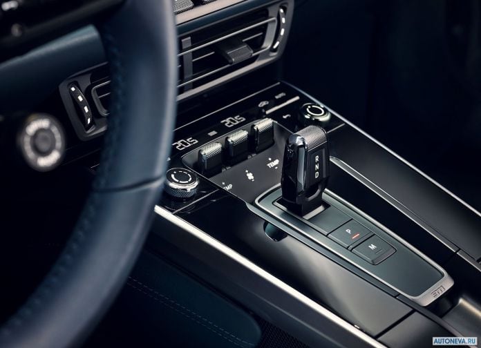 2019 Porsche 911 Carrera 4S - фотография 188 из 254