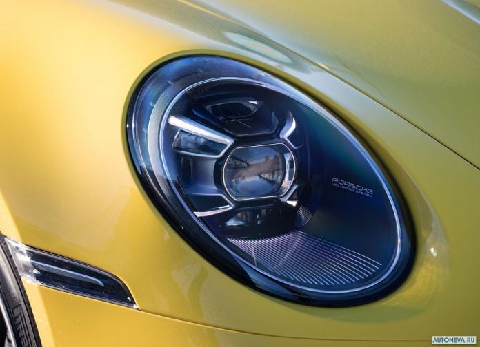 2019 Porsche 911 Carrera 4S - фотография 204 из 254