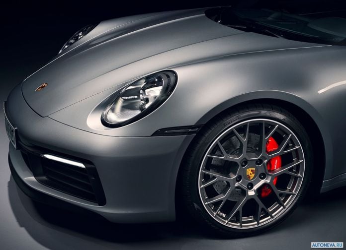 2019 Porsche 911 Carrera 4S - фотография 207 из 254