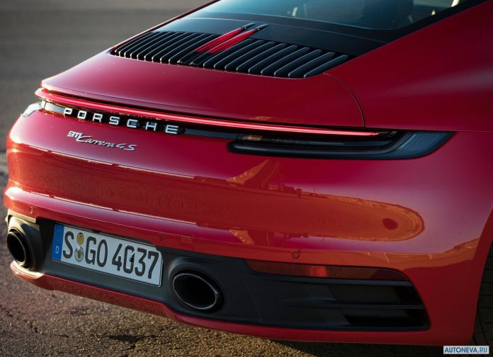2019 Porsche 911 Carrera 4S - фотография 211 из 254