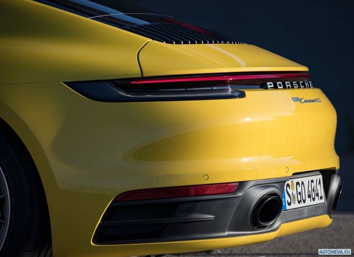 2019 Porsche 911 Carrera 4S - фотография 212 из 254
