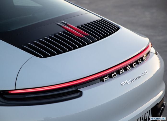 2019 Porsche 911 Carrera 4S - фотография 214 из 254