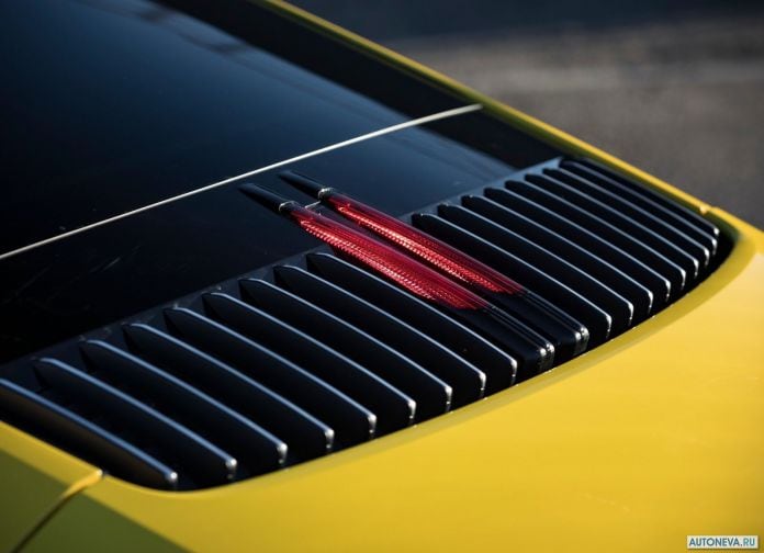 2019 Porsche 911 Carrera 4S - фотография 230 из 254
