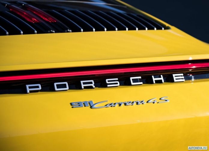 2019 Porsche 911 Carrera 4S - фотография 236 из 254