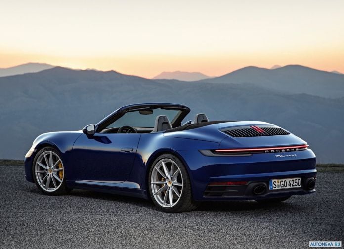 2019 Porsche 911 Carrera 4S Cabriolet - фотография 7 из 13
