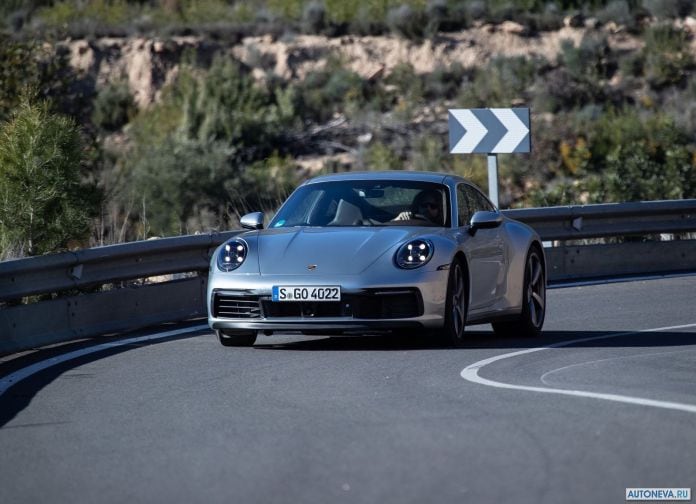 2019 Porsche 911 Carrera S - фотография 21 из 150