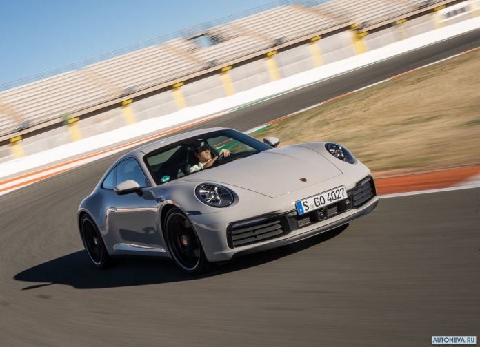 2019 Porsche 911 Carrera S - фотография 27 из 150