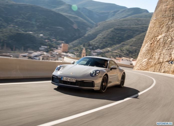 2019 Porsche 911 Carrera S - фотография 46 из 150